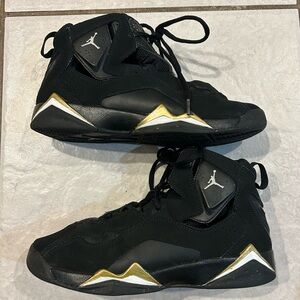 Jordan True Flight Kids Black and Gold Sneakers